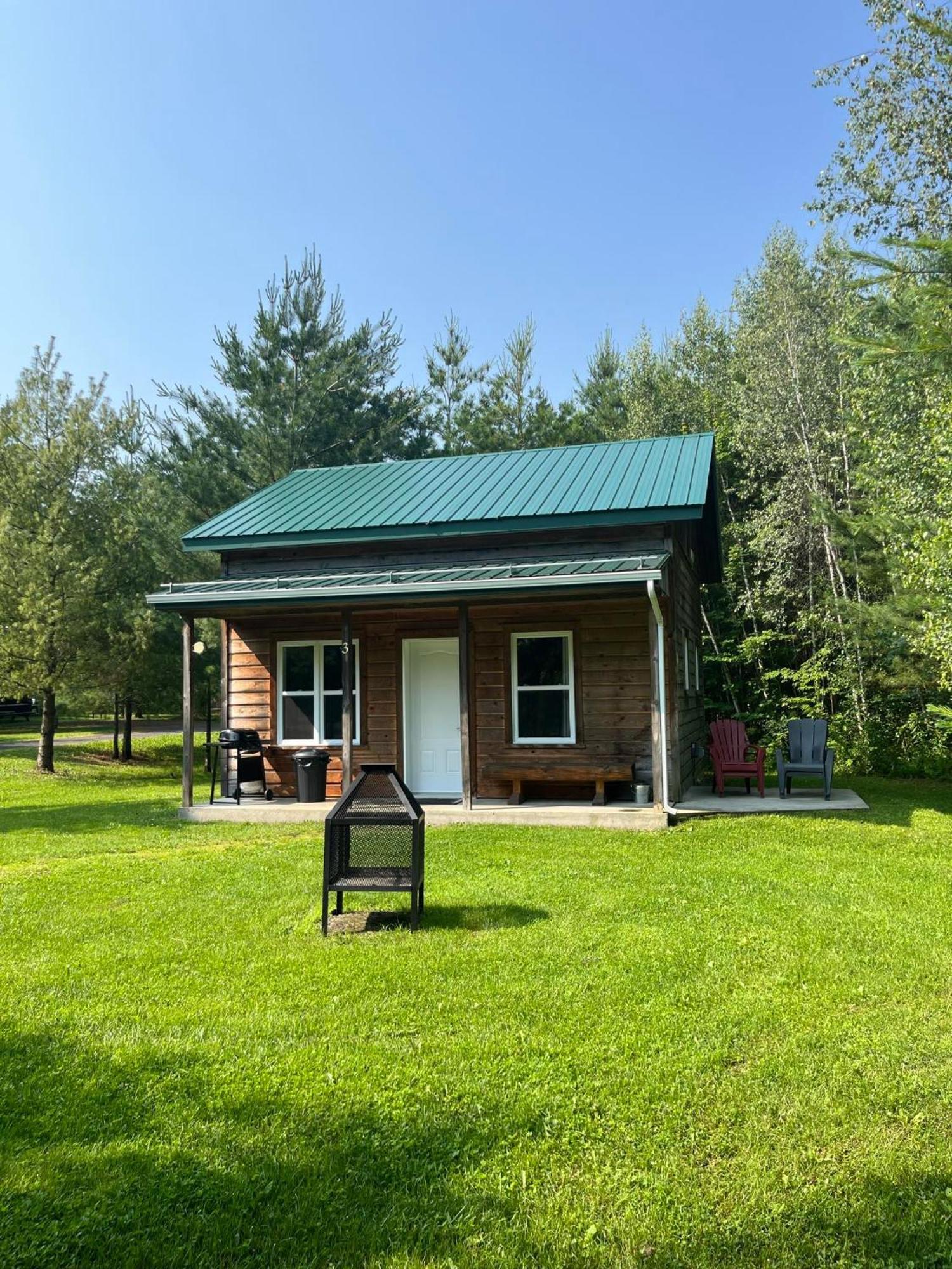 Chalets Du Domaine Yamaska Bromont Exterior photo